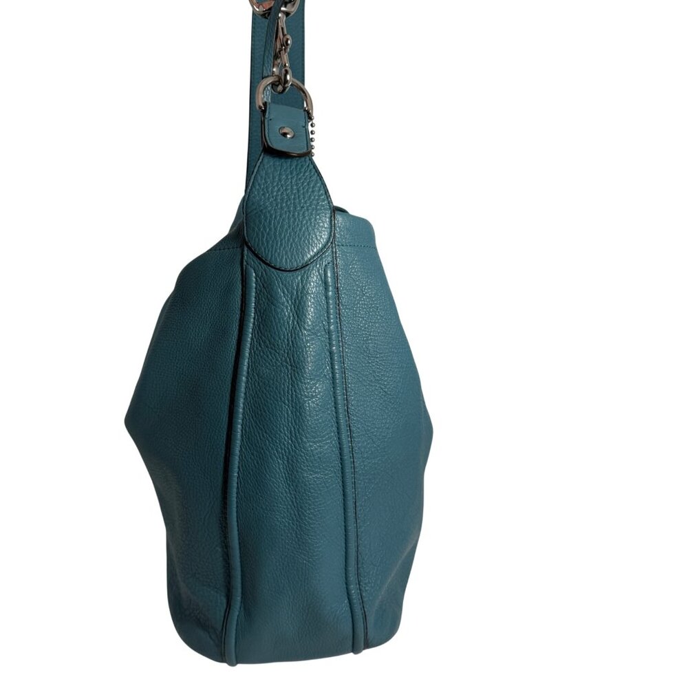 COACH Avery Pebbled Leather Tassel Hobo Shoulder Slim Bucket Bag w/ Tag F23309 - Picture 3 of 14